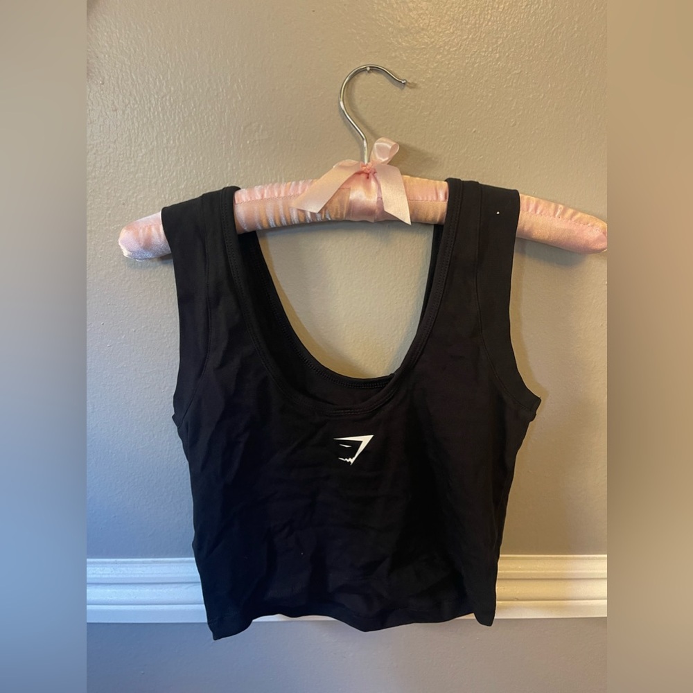 Gymshark crop top